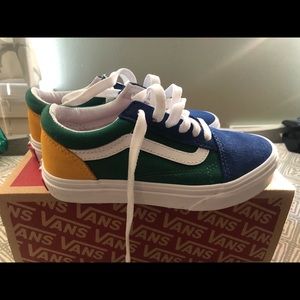 Kids vans size 13.5
